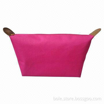 Promotional Cosmetic Bag, Made of 600D PVC, Nylon Zipper, Can be Customized